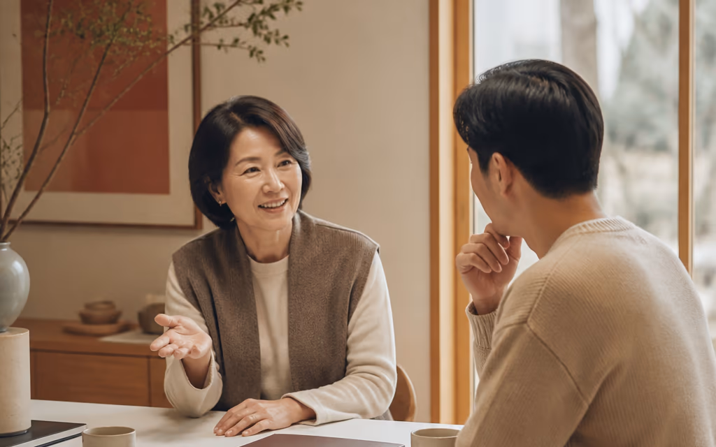 계약 전 사용 조건을 이야기하는 두 사람